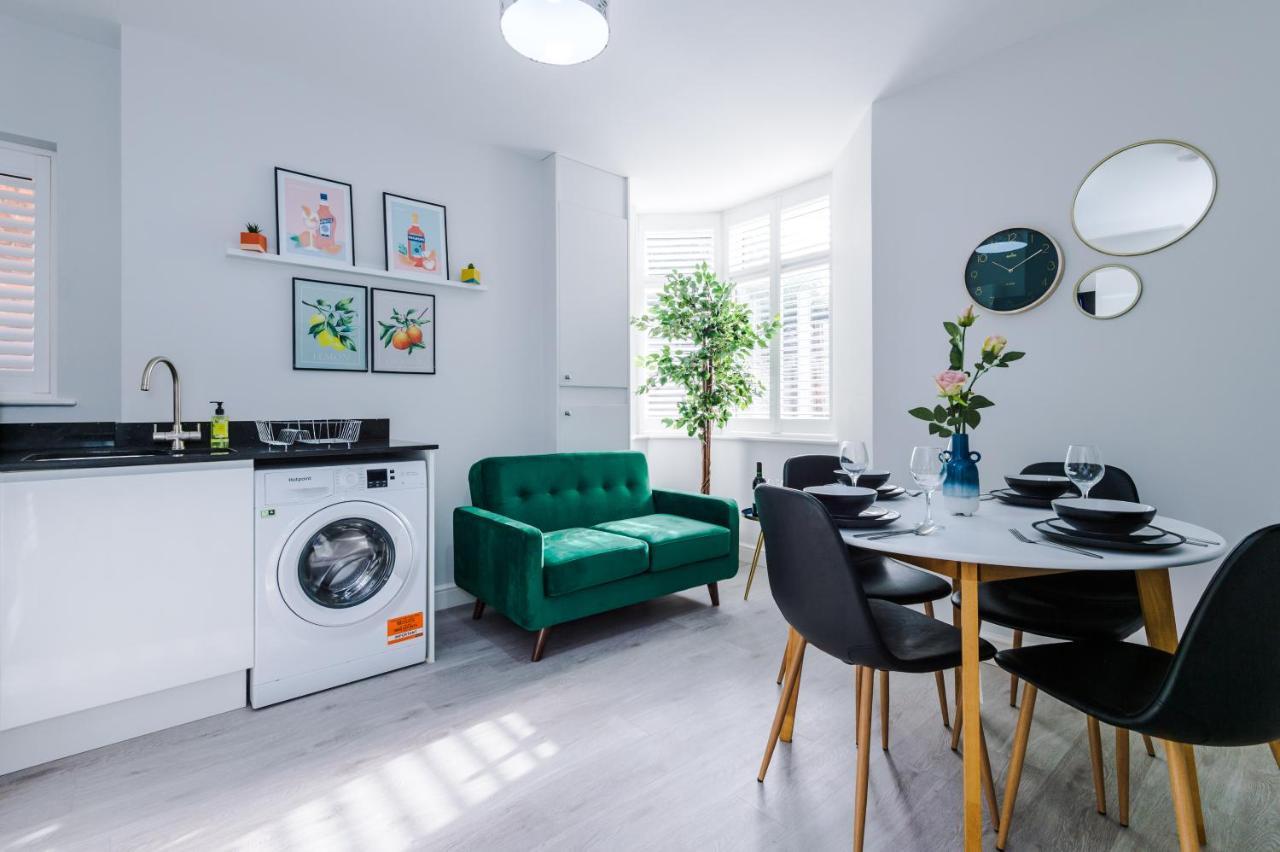 Beechwood Lodge Serviced Apartment Coventry Extérieur photo