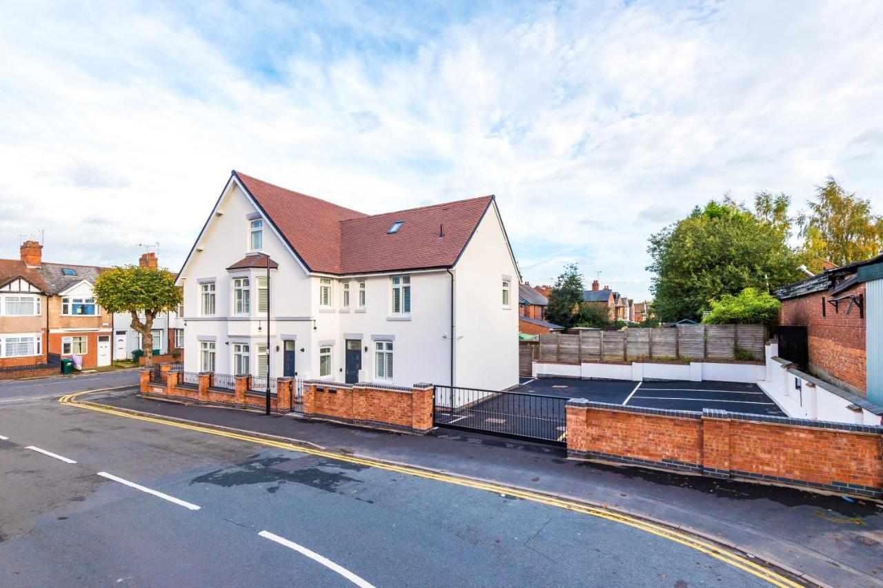 Beechwood Lodge Serviced Apartment Coventry Extérieur photo