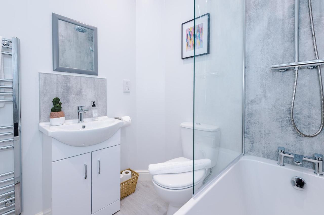 Beechwood Lodge Serviced Apartment Coventry Extérieur photo