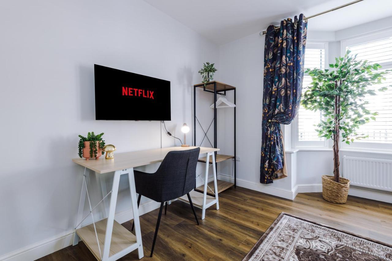 Beechwood Lodge Serviced Apartment Coventry Extérieur photo
